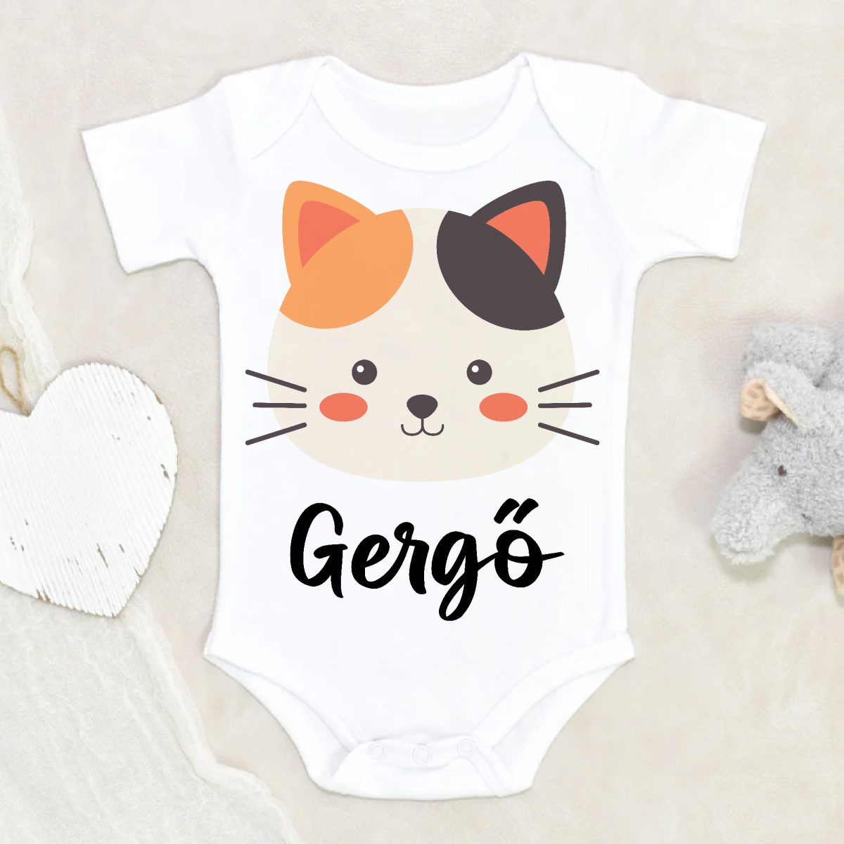 Tarka cicás gyerek body saját névvel