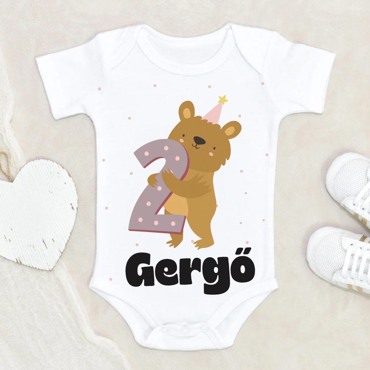 Macis második szülinapos gyerek body saját névvel