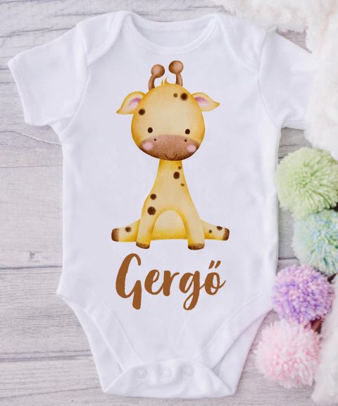 Mosolygó zsiráfos gyerek body saját névvel