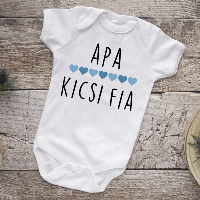Apa kicsi fia gyerek body
