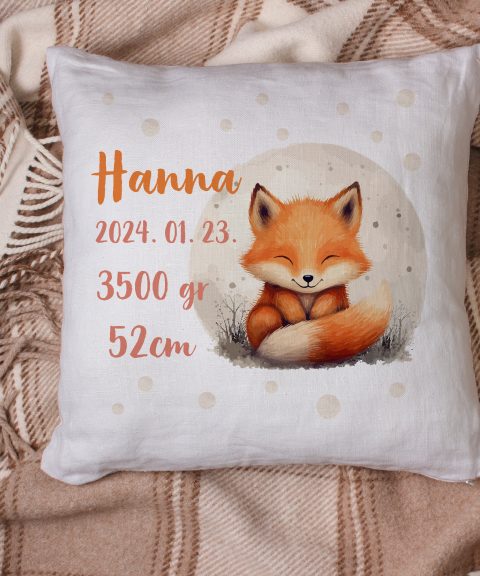 Festett rókás párna, gyermek nevével, adataival