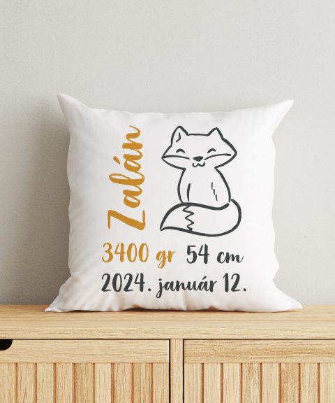 Vonalrajzos róka mintás párna, gyermek nevével, születési adataival