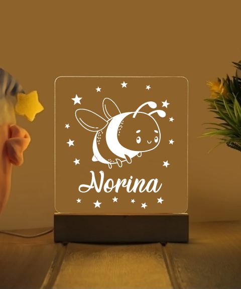 Méhecskés névre szóló gyerek éjjeli led lámpa