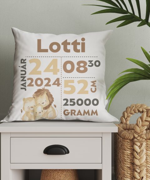 Emlékőrző párna, névvel, adatokkal, oroszlán családdal