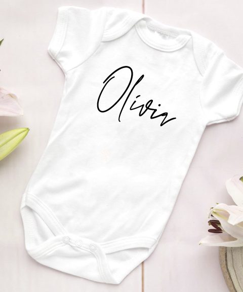 Egyszerű gyerek body, névvel