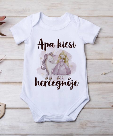 Apa kicsi hercegnője, festett hatású hercegnővel és unikornissal gyerek body