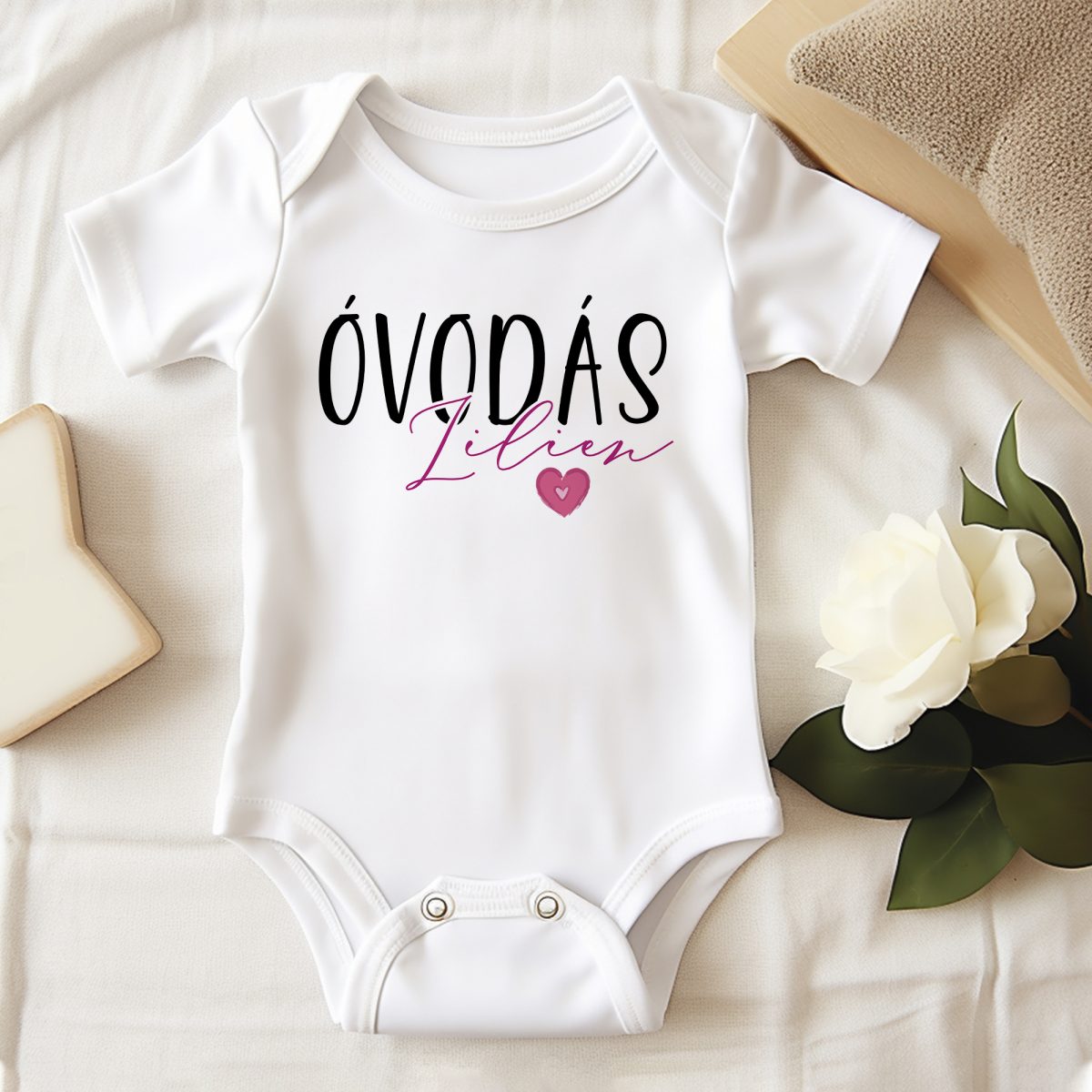Óvodás gyerek body, rózsazsín névvel