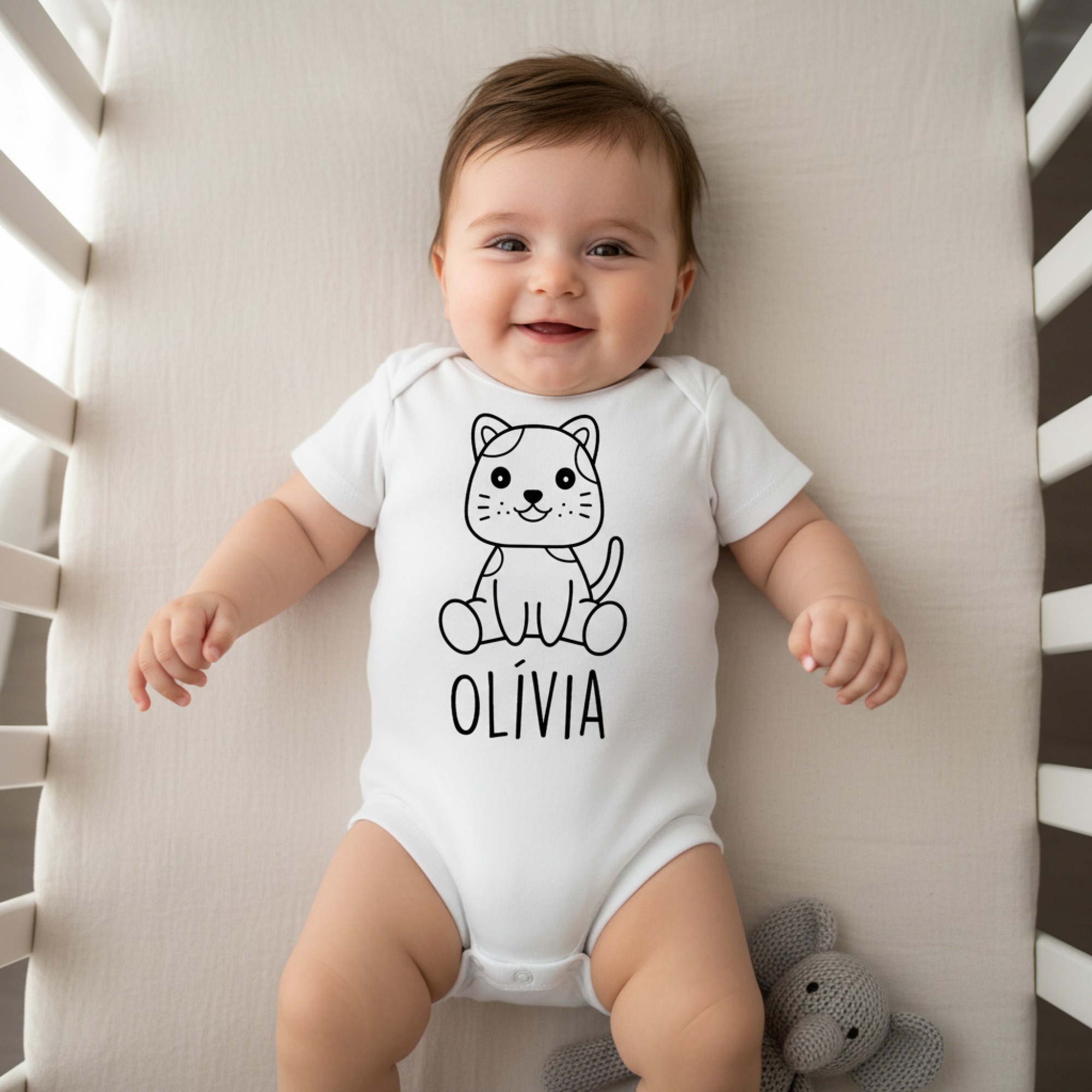 Ülő cicás gyerek body saját névvel