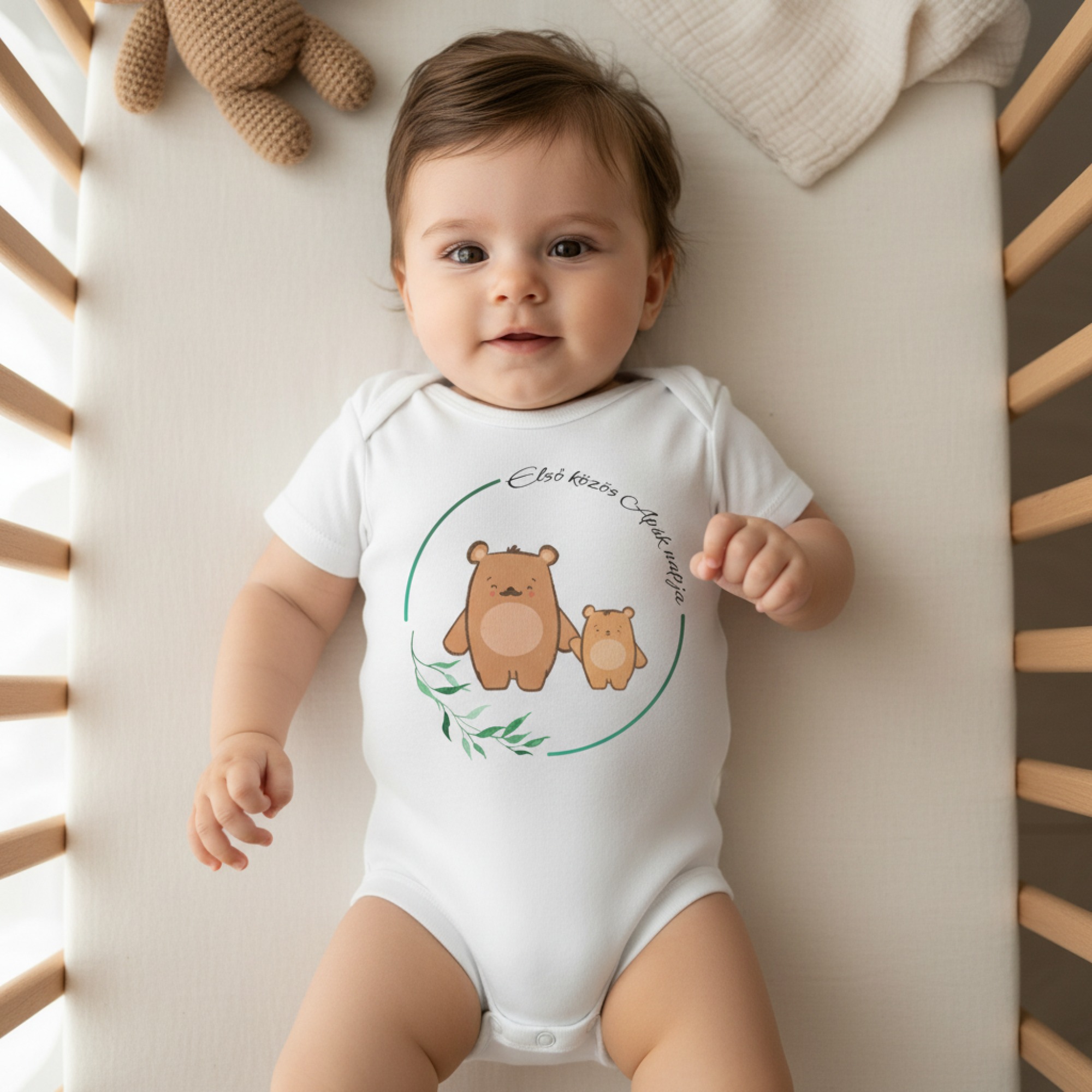 Első közös Apák napja, macik levélkoszorúban gyerek body