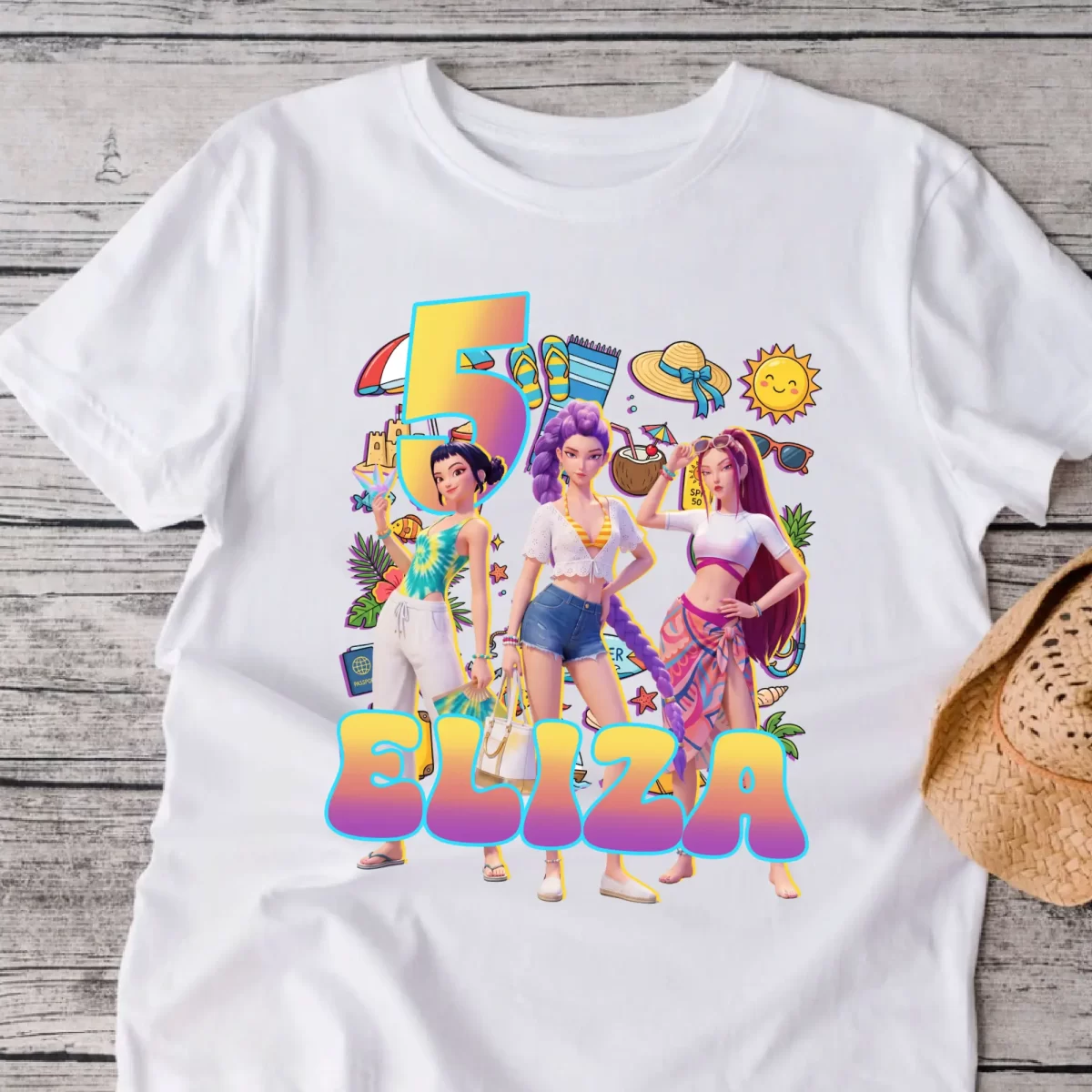 Nyaralós Huntrixes póló, névvel, életkorral