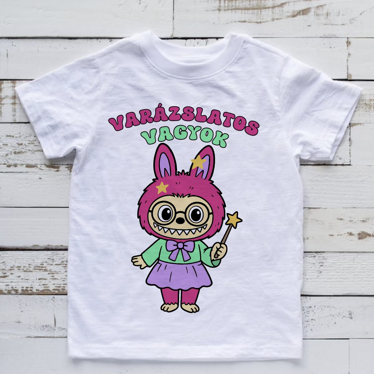 Varázslatos vagyok Labubus póló