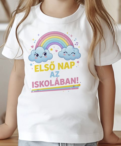Első nap az iskolában, szivárványos póló